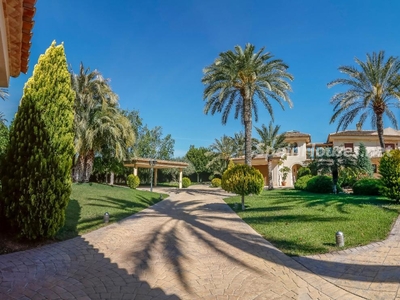 Villa en venta en Maitino-Perleta, Elche