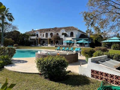 Villa en venta en Paraiso-Borronal, Estepona