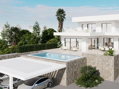 Villa independiente en venta en Casares