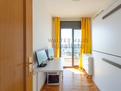Alquiler piso con 3 habitaciones amueblado con ascensor, parking y aire acondicionado en Barcelona