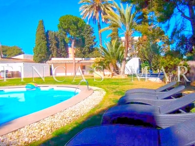 Casa precioso chalet con piscina en Can Girona - Terramar - Vinyet Sitges