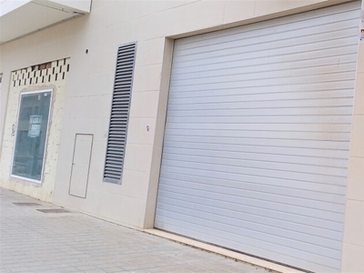 Local comercial de Obra Nueva en Alquiler en Torrent Valencia