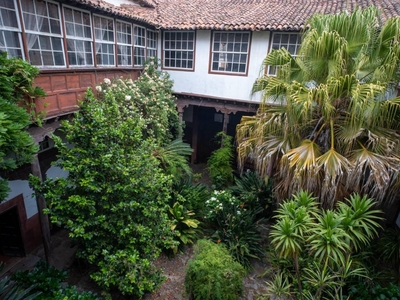 Venta Casa unifamiliar en San Agustin San Cristóbal de La Laguna. Con terraza 1500 m²