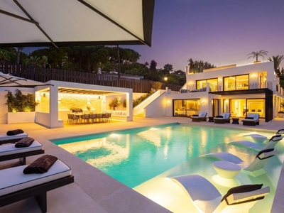 Venta Casa unifamiliar Marbella. Con terraza 450 m²