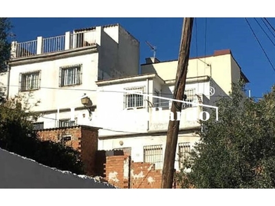 Venta de casa con terraza en Arroyo - Miraflores de los Angeles (Málaga)