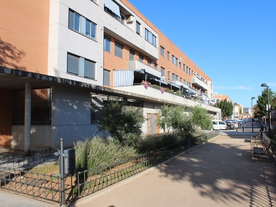 Venta de piso con terraza en Azuqueca de Henares