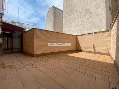 Venta Piso Alcorcón. Piso de tres habitaciones Primera planta con terraza