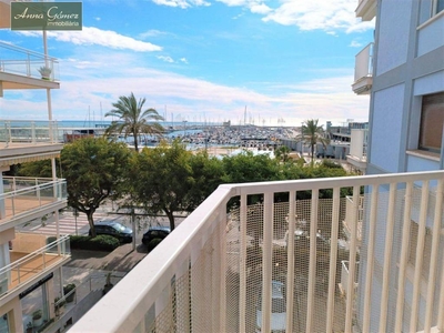 Venta Piso Calafell. Piso de dos habitaciones en Maritim Sant Joan De Deu. Tercera planta con terraza