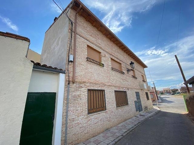 Venta Piso Fontanar. Piso de dos habitaciones en Travesía de San Roque. Primera planta