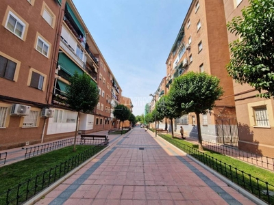 Venta Piso Getafe. Piso de dos habitaciones Muy buen estado segunda planta con terraza calefacción individual