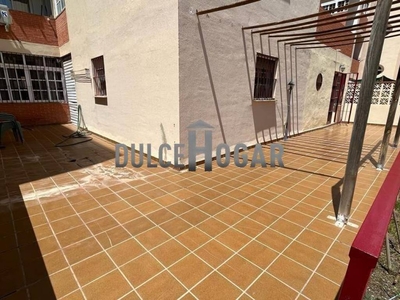 Venta Piso Rincón de la Victoria. Piso de dos habitaciones Con terraza