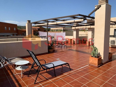 Venta Piso Vélez-Málaga. Piso de dos habitaciones en av. amatista 2. Segunda planta con terraza