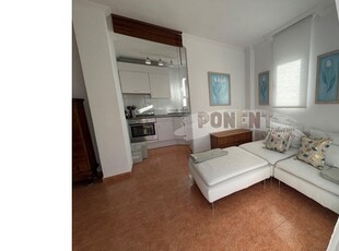 Apartamento en pleno paseo de San Antonio con vistas a la puesta de sol