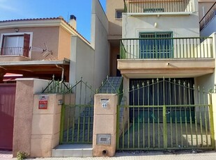 Chalet adosado en venta en Calle La Paz, Bajo, 03380, Bigastro (Alicante)