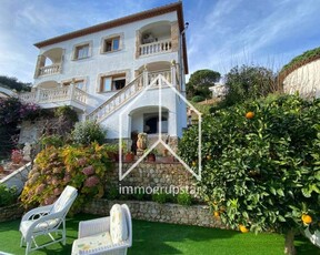 Chalet en venta en Castell d'Aro, Castell-Platja d'Aro, Girona