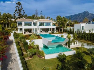 EXCLUSIVA VILLA DE LUJO EN LOS NARANJOS - MARBELLA