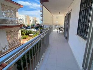 Piso de tres habitaciones Carrer De Mallorca, Platja de Gandia, Gandia