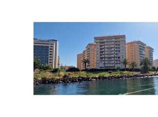 Piso en Urbanización Puerto Mar