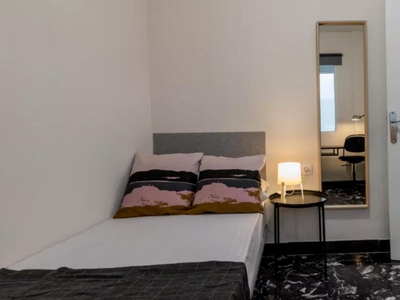 Departamento de 8 Dormitorio en valencia