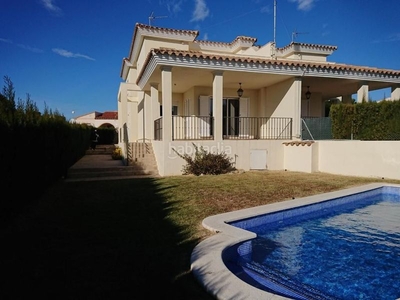 Casa adosada recioso chalet en venta en la urbanización Calafat de l’ ametlla de mar con vistas al mar en Ametlla de Mar (L´)