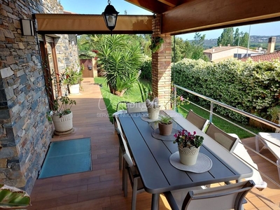Casa preciosa casa independiente con piscina, garaje, paneles solares y jardines en santa cristina d'aro en Santa Cristina d´Aro