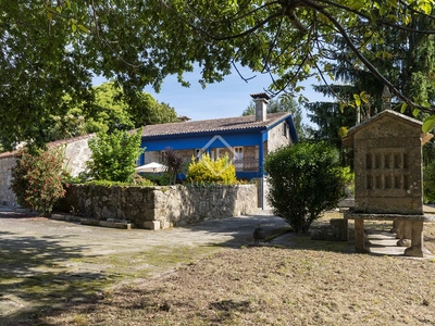 Casa / villa de 720m² en venta en Pontevedra, Galicia