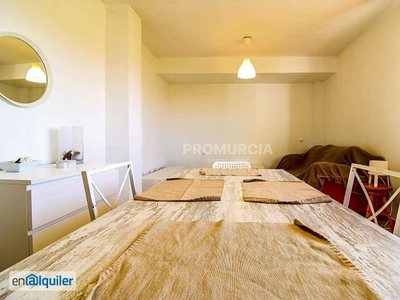 Piso en alquiler en Murcia de 80 m2