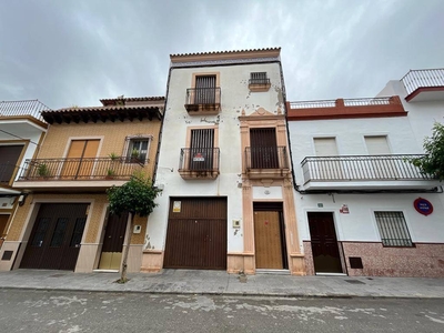 Venta Casa unifamiliar Los Palacios y Villafranca. Con balcón 165 m²