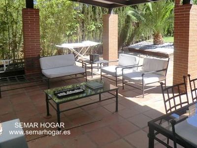 Venta Casa unifamiliar Rivas-Vaciamadrid. Buen estado con terraza 220 m²