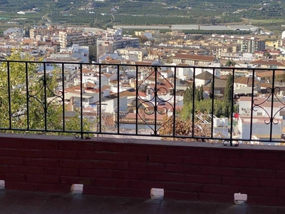 Venta Casa unifamiliar Vélez-Málaga. Con balcón 65 m²