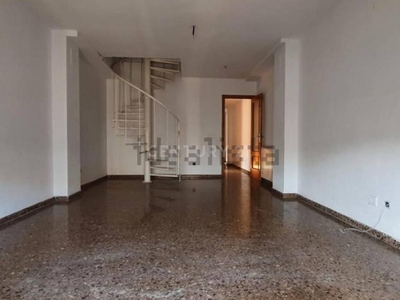 Venta Piso Catarroja. Piso de tres habitaciones Buen estado con terraza