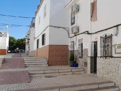 Venta Casa unifamiliar Coria del Río. Buen estado con terraza 82 m²