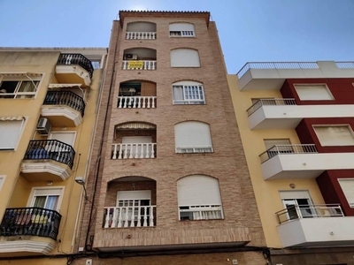 Venta Piso Cullera. Piso de tres habitaciones en Calle churruca 30. Buen estado cuarta planta