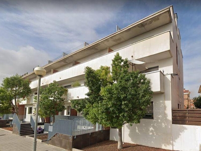 Venta Piso El Vendrell. Piso de cuatro habitaciones Primera planta con terraza