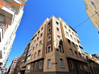 Venta Piso en Rey Francisco 10. Madrid