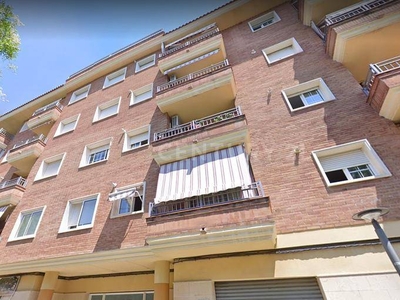 Venta Piso Tarragona. Piso de tres habitaciones Buen estado con terraza