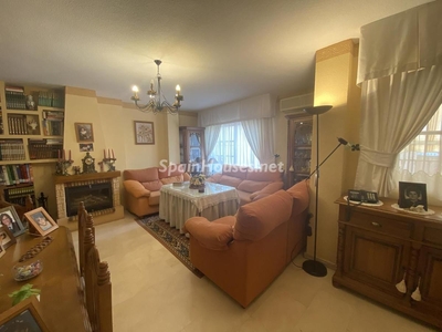 Villa en venta en Las Lagunas, Mijas