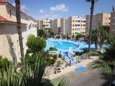 Apartamento en venta en La Siesta, Torrevieja