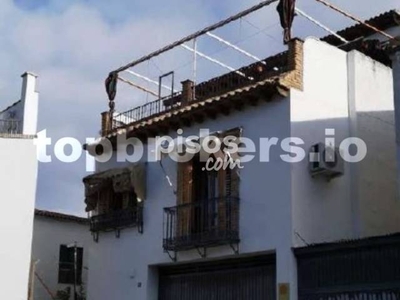 Casa adosada en venta en Torredonjimeno