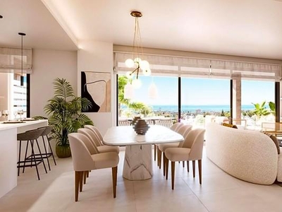 Piso ático en venta en Alto de los Monteros, Marbella