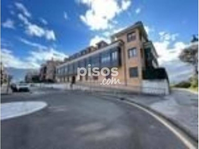 Piso en venta en Calle Pedro Garcia Bustillo