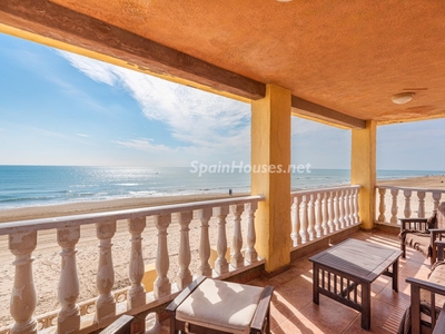 Villa en venta en Guardamar Playa, Guardamar del Segura