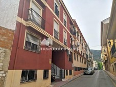 Venta Piso Mancha Real. Piso de tres habitaciones en Calle Marcos Cubillo. Buen estado segunda planta con balcón