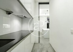 Alquiler dúplex piso y oficina en alquiler en san gregorio. en Madrid