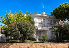 Casa o chalet en venta en Carrer Vicenç Bou, Fenals