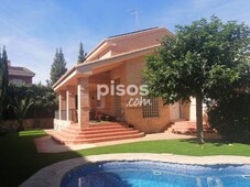 Casa unifamiliar en alquiler en Campo Olivar en Campo Olivar por 2.200 €/mes