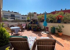 Dúplex en venta en Carrer Montserrat Roig, Vilartagues - Tueda de Dalt