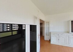 Piso 4 dormitorios + 1 baño + 1 aseo en Fort Pienc Barcelona