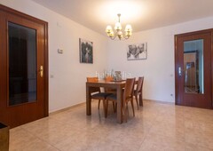 Piso 4 habitaciones con terraza de 24 m² en Montcada Centre - La Ribera Montcada i Reixac