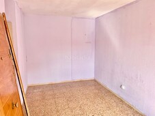 Piso en carrer riu llobregat piso con 3 habitaciones con ascensor en Tarragona